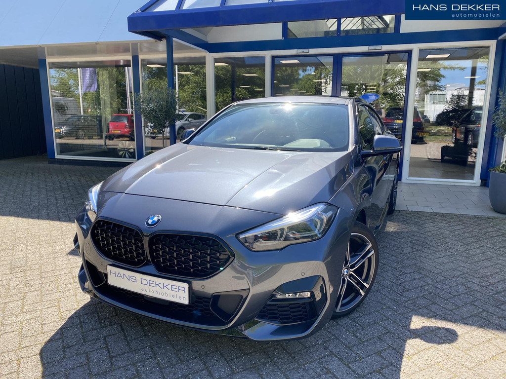 53067316